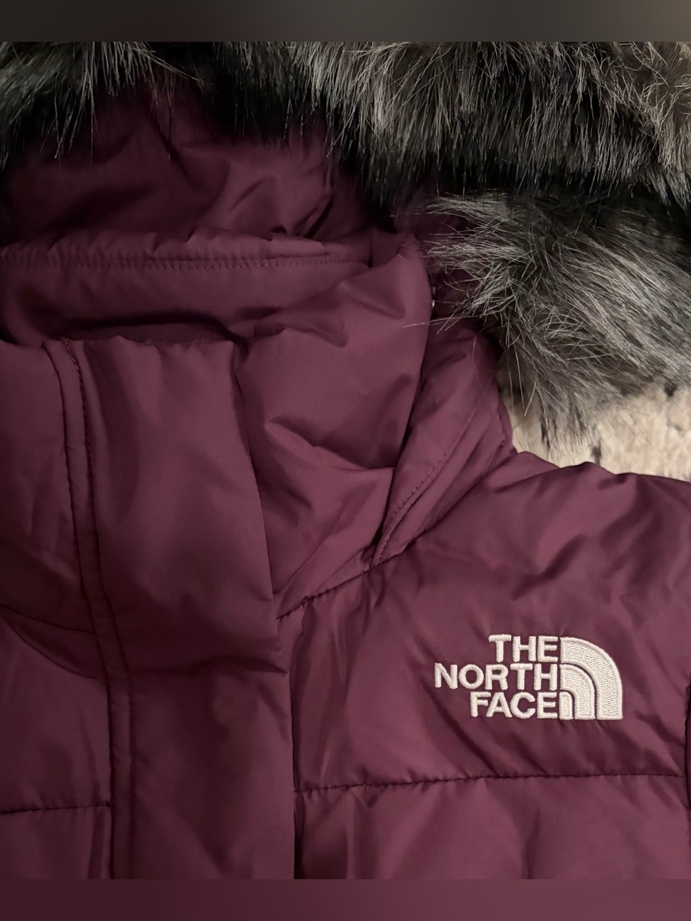 $230 THE NORTH FACE Gotham Insulated Blackberry Wine Jacket Women’s Sz: XS - Picture 6 of 8